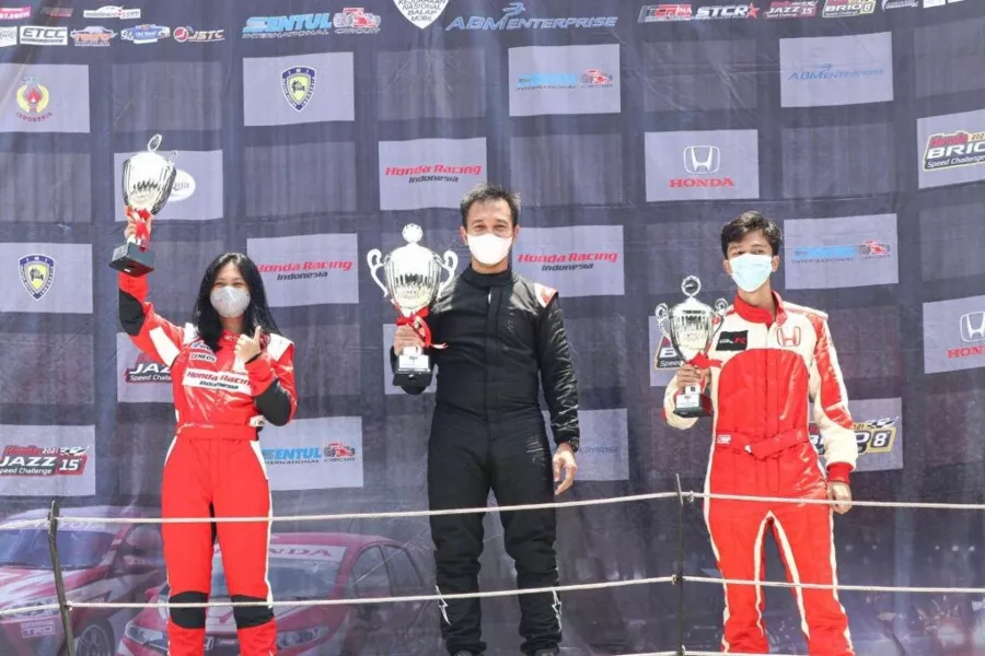 Alvin dan Avila Bahar Berhasil Rebut Podium Juara ITCR Max dan ITCR 1500 Seri Keempat 2021