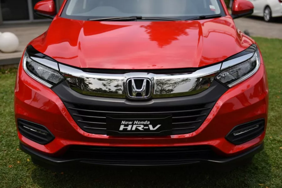 Lagi Cari Mobil Baru? Ini 5 Alasan Kenapa Honda HR-V Cocok untuk Anda!