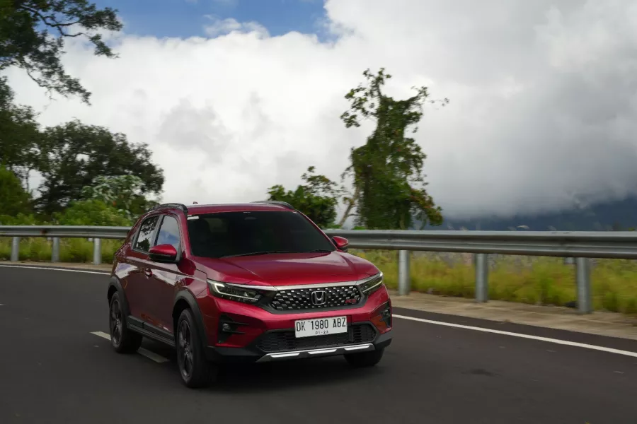 Dua Model Hybrid Terbaru Honda Raih Peng :: Honda Indonesia