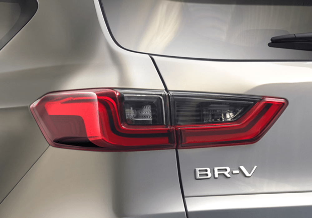 harga dan spesifikasi Honda BRV 2023 terbaru
