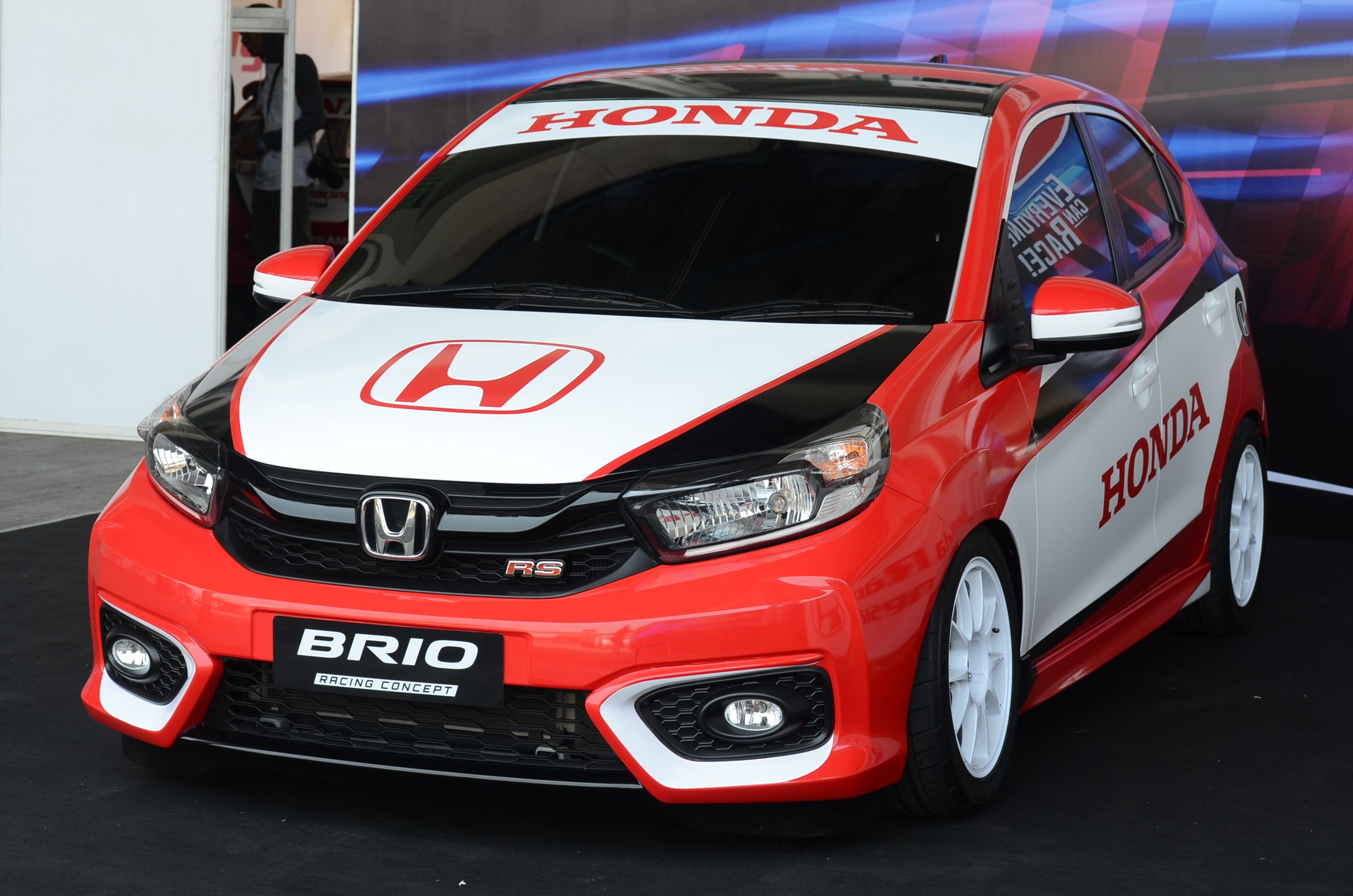 Tim Honda Racing Indonesia Siapkan Mobil Honda Indonesia