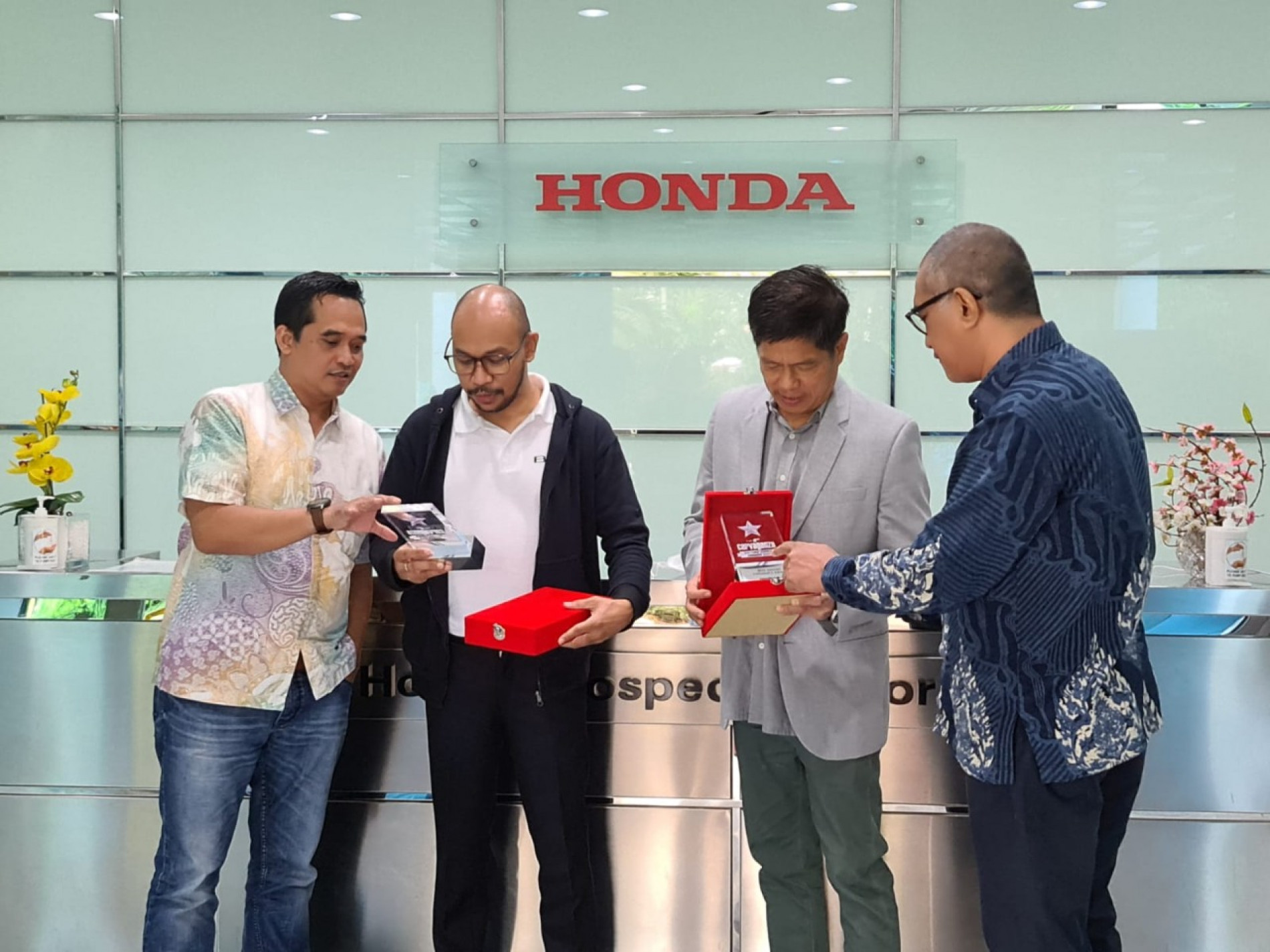 Honda BR-V dan HR-V Raih Penghargaan di Ajang Carvaganza Editors’ Choice Award 2022